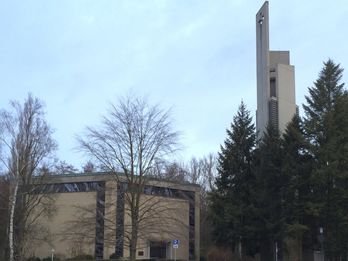 Kirche Allerheiligen, Maintal-Dörnigheim